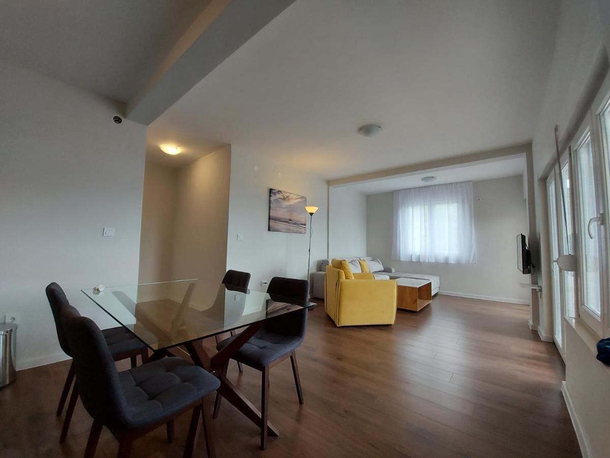 Halcon Apartments Kotor Buitenkant foto